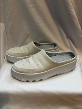 Nike Air Force 1 Lover XX off-white sneakers